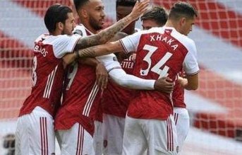 超算预测英超：阿森纳力压曼城，热刺惨遭降级！