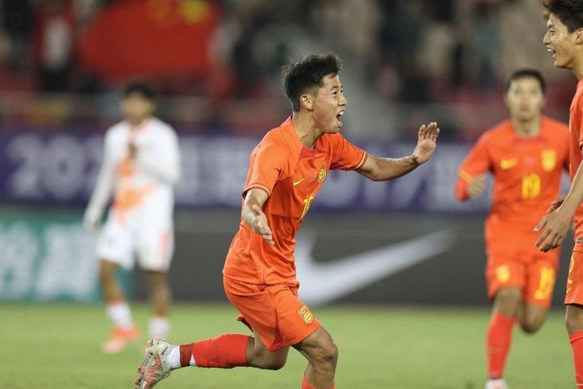 足球报 U17亚洲杯得与思：踏平此路坎坷，再出发便不荒芜