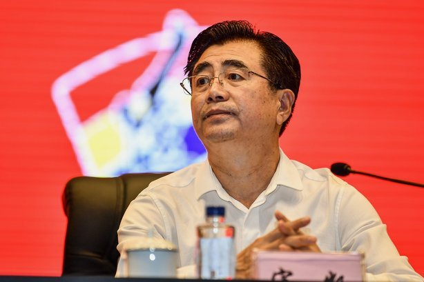 按照目前这个形势，足协主席宋凯大概率会被董路粉丝给轰下课！