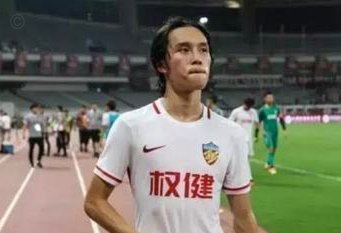 黄盛豪真的应该提到国青的中场。。