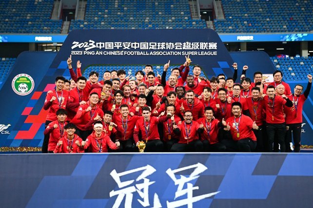 足球新势力：五大联赛再现中国身影