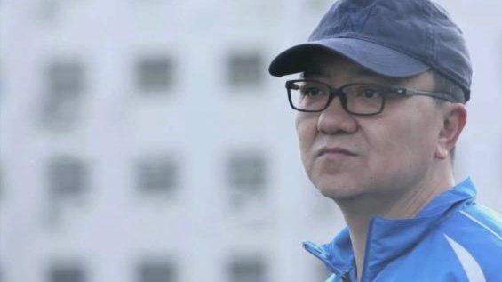 董路的大型双标现场盗播自己的比赛要人赔到破产