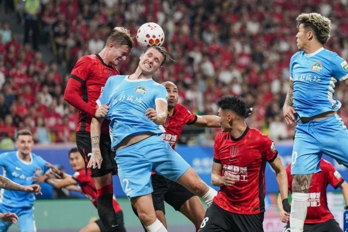 中超：河南0-0蓉城，两队火药味十足屡染黄